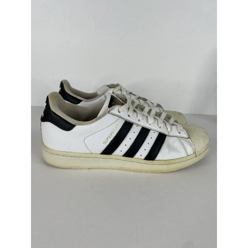 Adidas Original's Superstar Shoe Womens Size 9 C77153 White Distressed